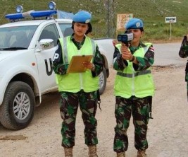 70326_wanita_pom_tni_saat_jalankan_tugas_di_lebanon_663_382