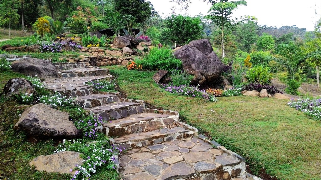 Taman Bebatuan yang ada di Kebun Raya Kuningan (Foto: Kebun Raya Kuningan / Facebook.com)