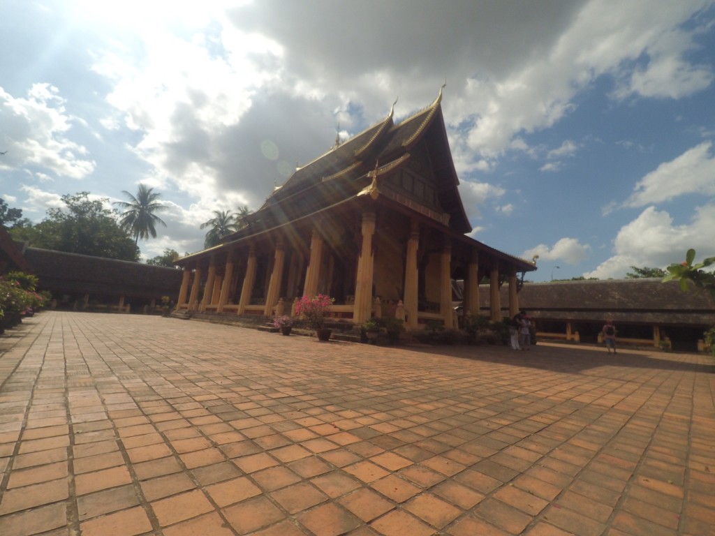 Vat Sisaket, saksi sejarah Laos