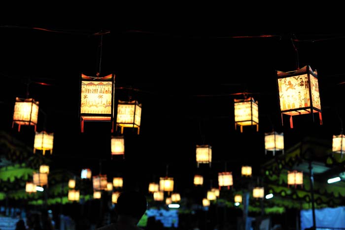 Lentera Damar Kurung (Foto: Eastjavantraveler.com)