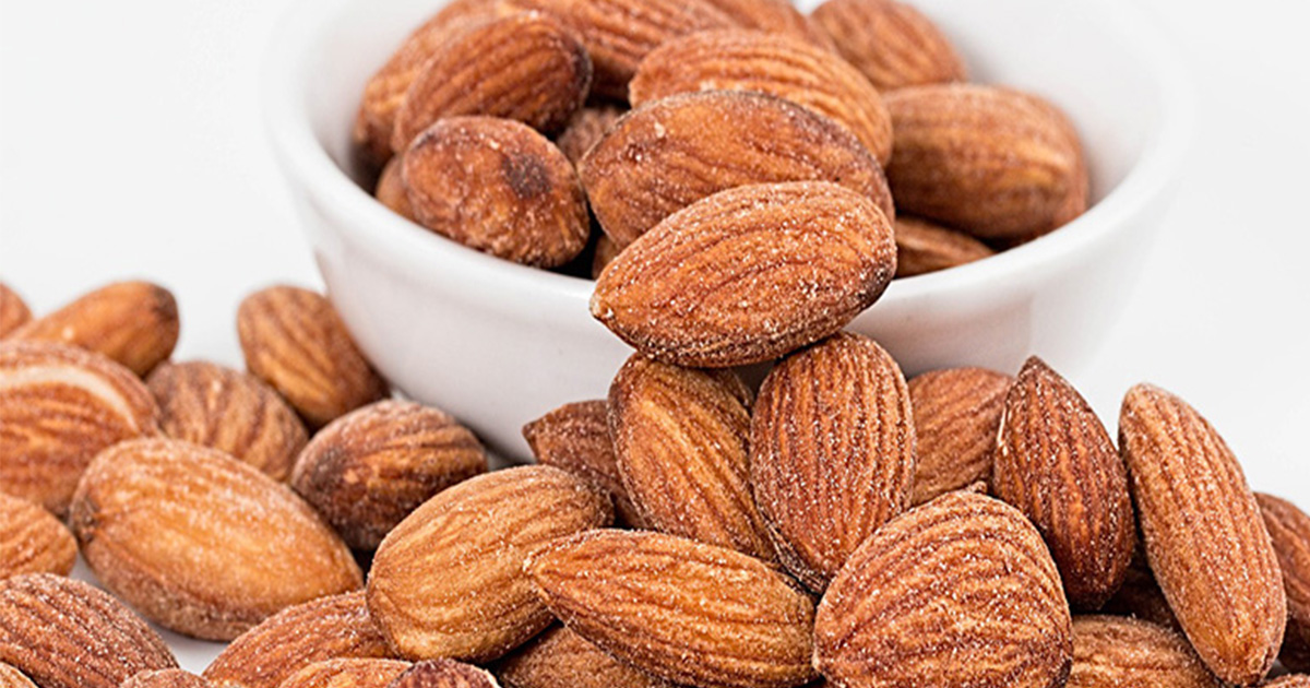 Kacang Almond