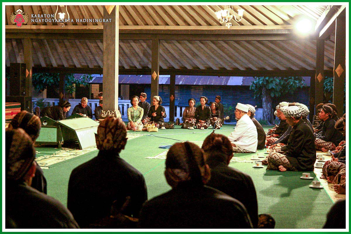Malem Selikuran di Keraton Yogya