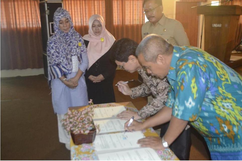 fisip undar bersama the asia foundation sukses gelar diskusi panel - News | Good News From Indonesia 2016