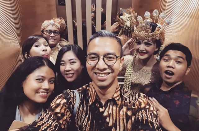 Didiet Maulana, perancang Indonesia yang berprestasi dikancah internasional. Foto dari Instagram/@didietmaulana