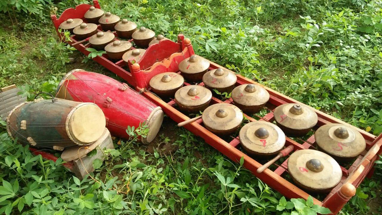 beberapa alat musik dalam kesenian Ludruk Kangean