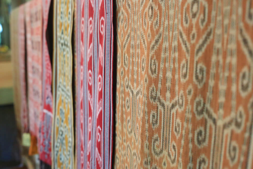 Tenun Ikat Sintang