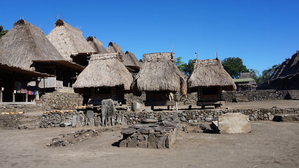 kampung bena, flores