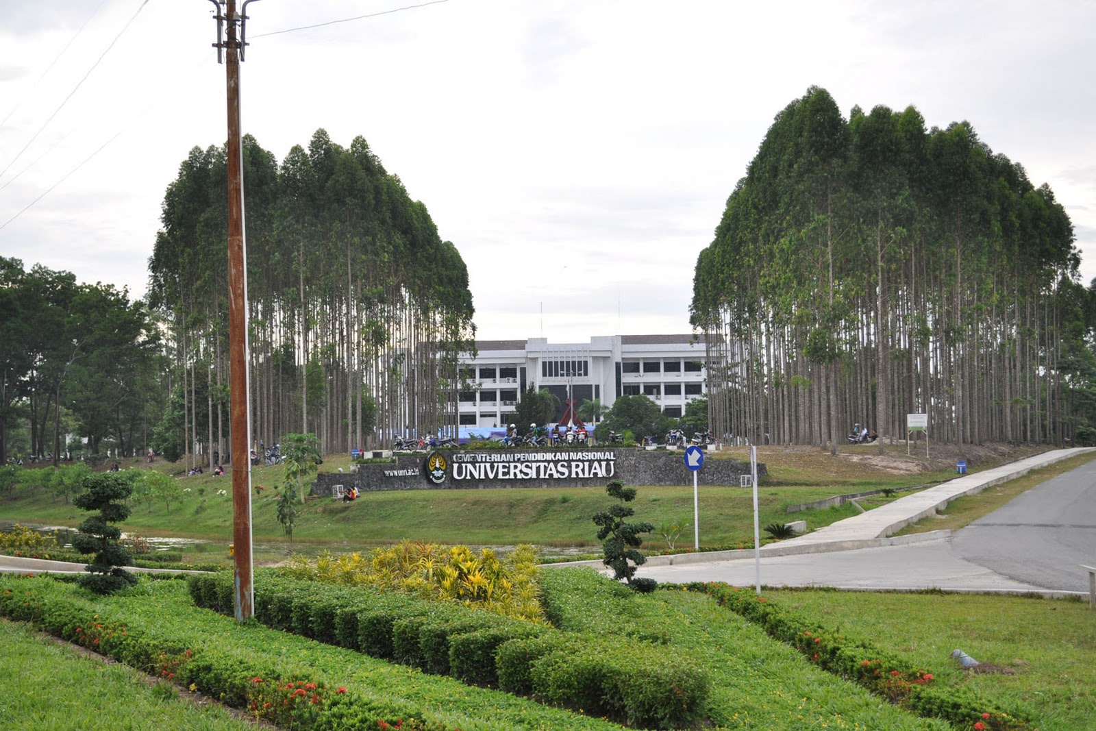 Halaman rektorat Universitas Riau