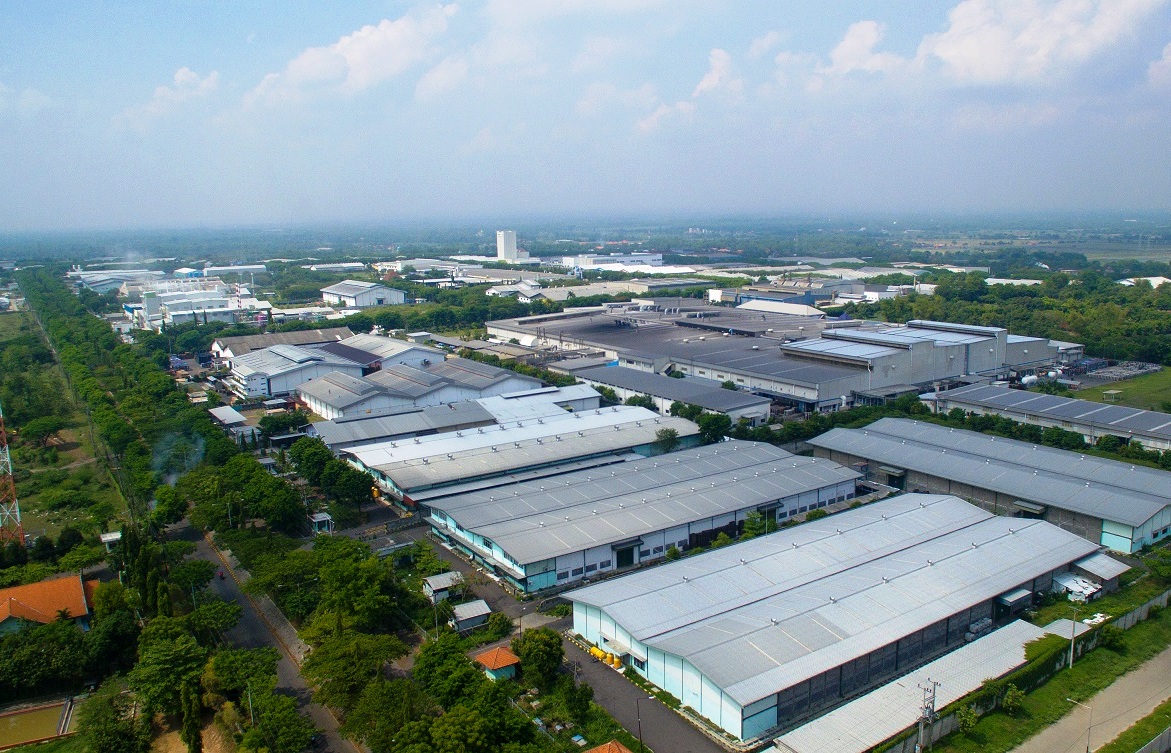 Area industri di Karawang | Foto: Karwang Post