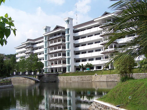 Kampus UMM © Hipwee
