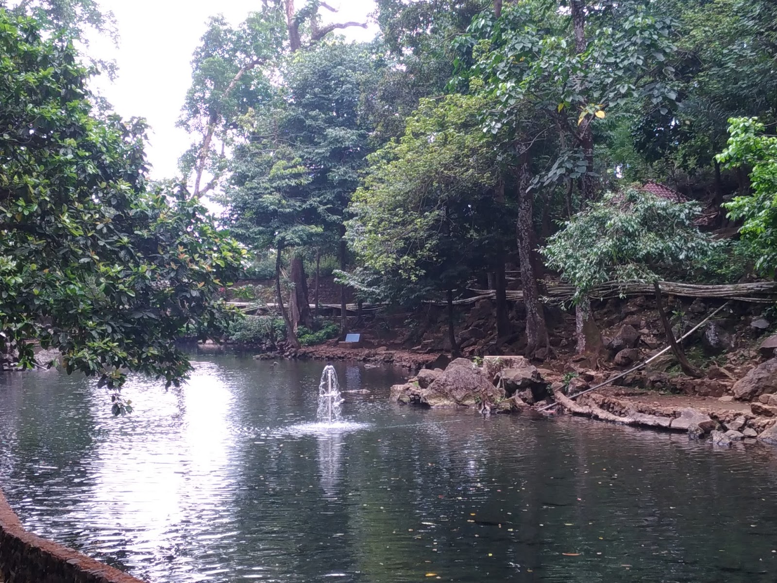 Suasana Petilasan Prabu Siliwangi © Perlu Piknik