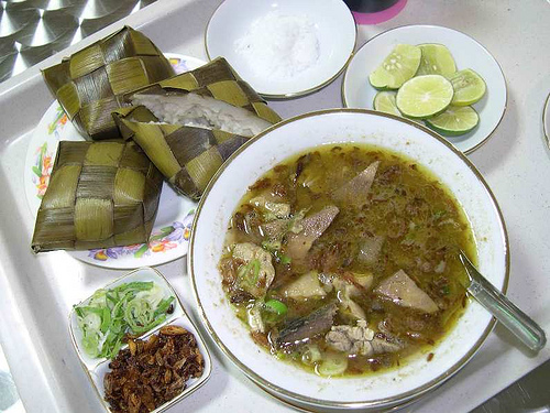 Perbedaan coto dan soto
