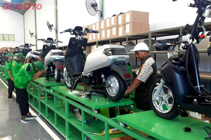 Produksi motor listrik wayang