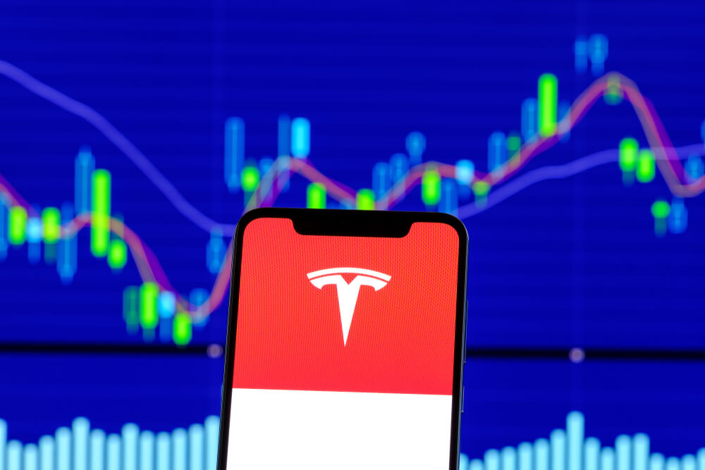 Teknologi Tesla Lebih Menarik