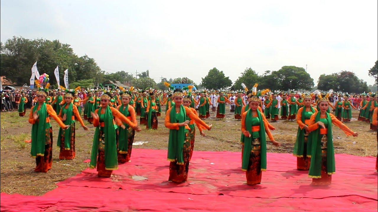 Para Penari Mayang Rontek