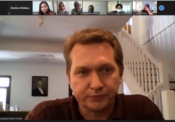 Sesi paparan dari Dmitry Lushnikov, pemateri asal Australia (sumber: Lingua Franca Community)