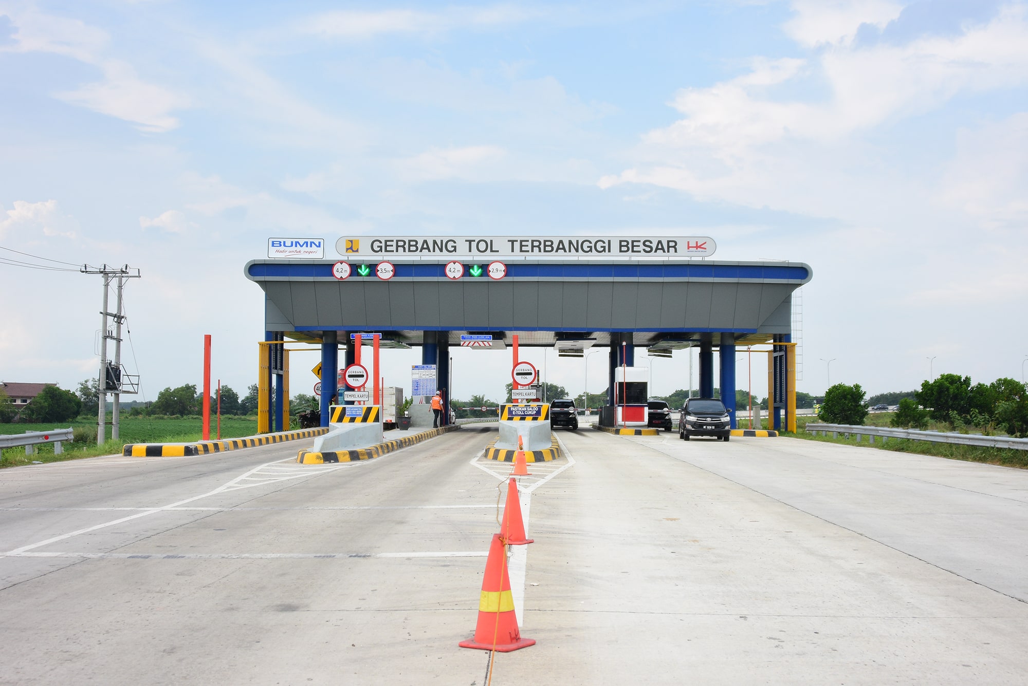 Jalan Tol Bakter
