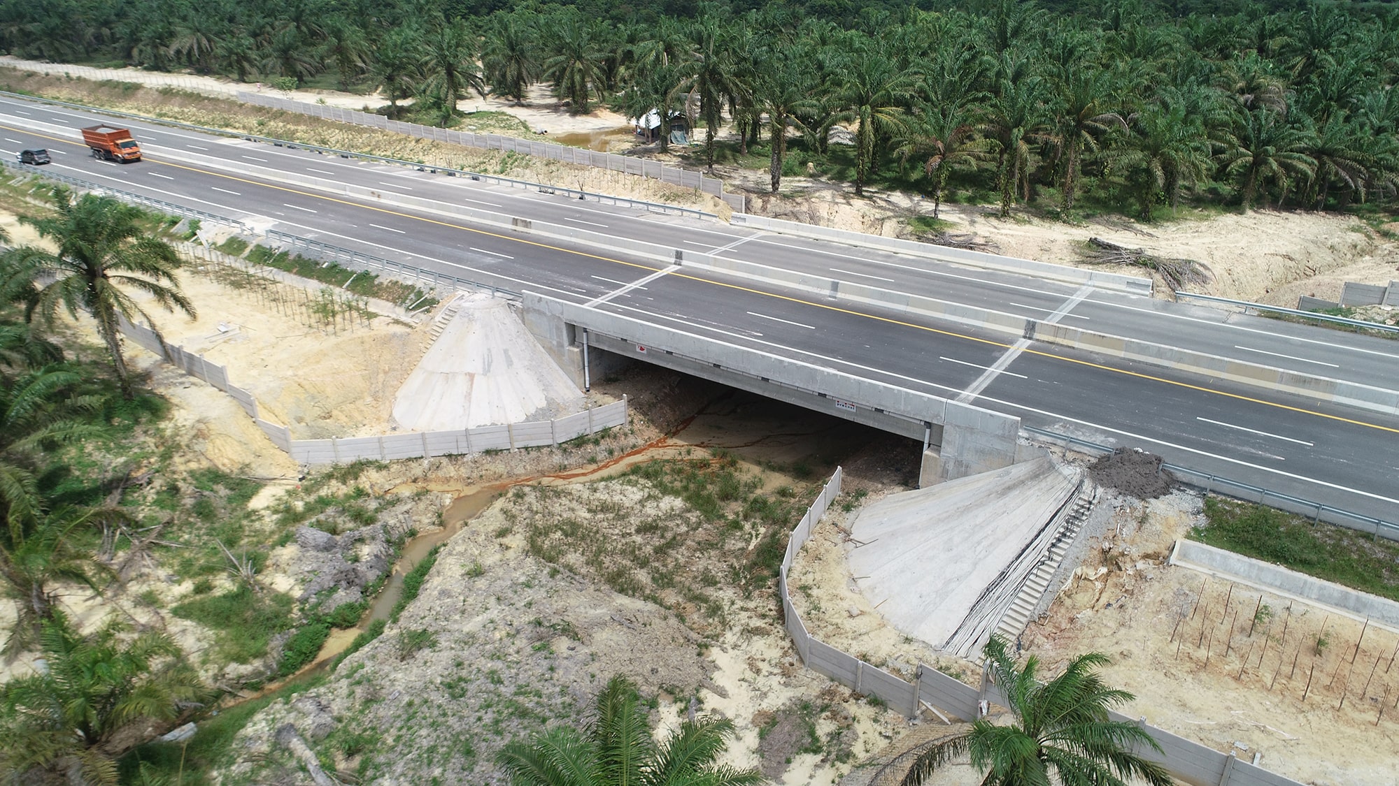 Jalan Tol Pekdum