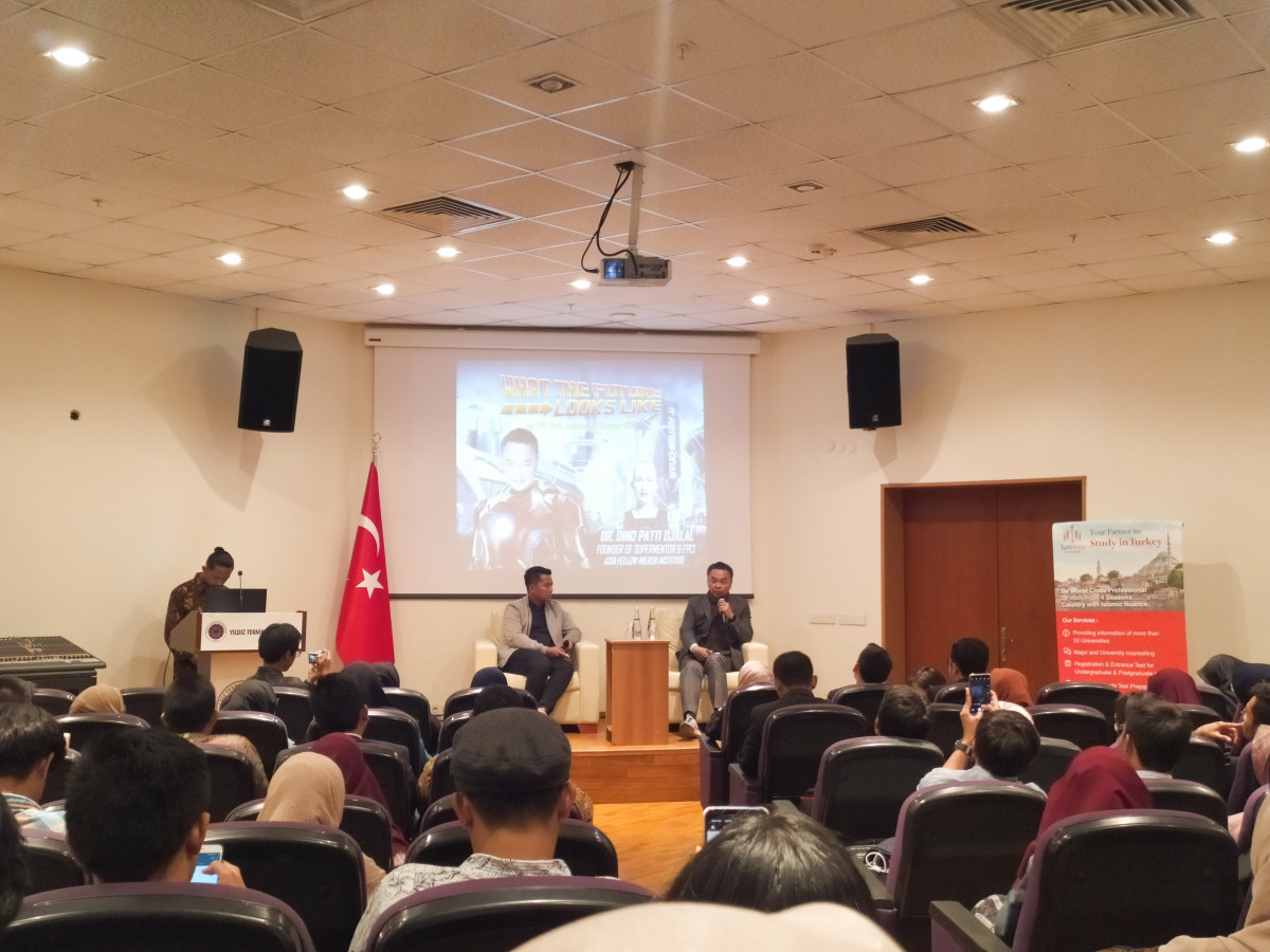 Dino Patti Djalal pada acara di Istanbul 2019 | Foto: Dok. Pribadi