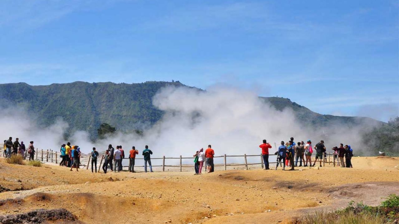 Wisata Kawah Dieng | Foto: Tfamanasek