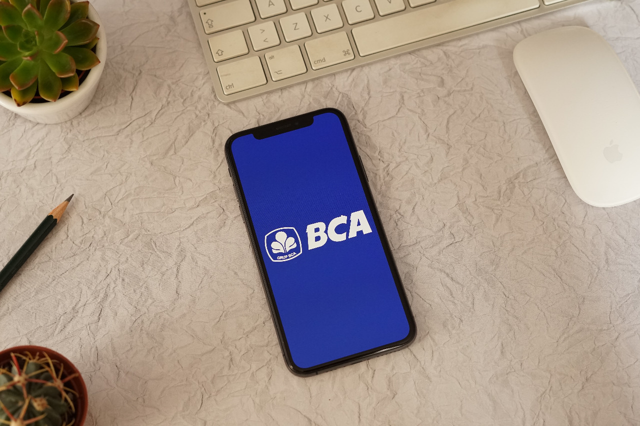 Mengusung konsep branchless banking, semua layanan BCA Digital nantinya bisa diakses dalam satu aplikasi. Pada tahap awal BCA akan berfokus pada produk pembayaran (payment). © Sulastri/Shutterstock
