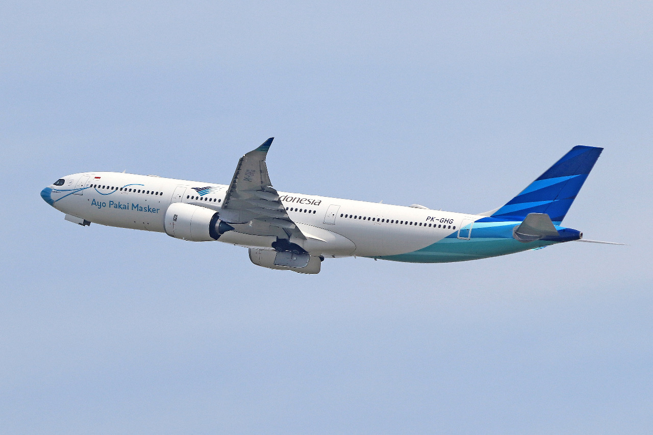 Garuda Indonesia berhasil menyabet predikat maskapai penerbangan terbaik di Indonesia versi TripAdvisor sebanyak 4 kali. © Eko Budi Raharjo/Shutterstock