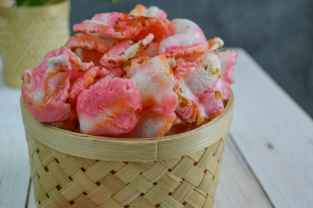 Kerupuk melarat (NilaSito/Shutterstock)