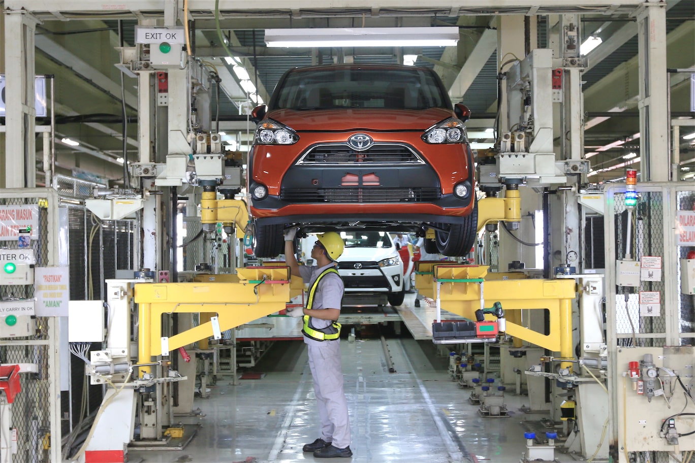 Produksi Toyota All New Sienta Rolls-Out di pabrik Karawang