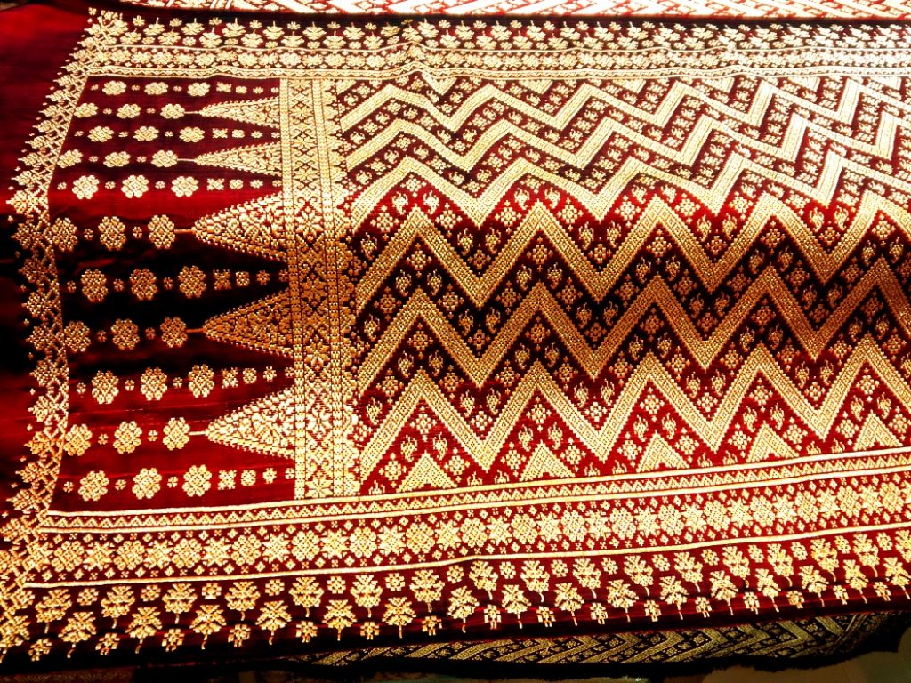 Motif Songket Lepus Palembang| Foto: Mba Jhe/Genpi.id