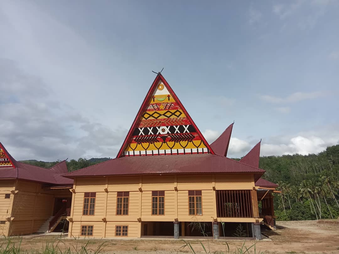 Rumah adat | Foto: Instagram @mandailingpopuler