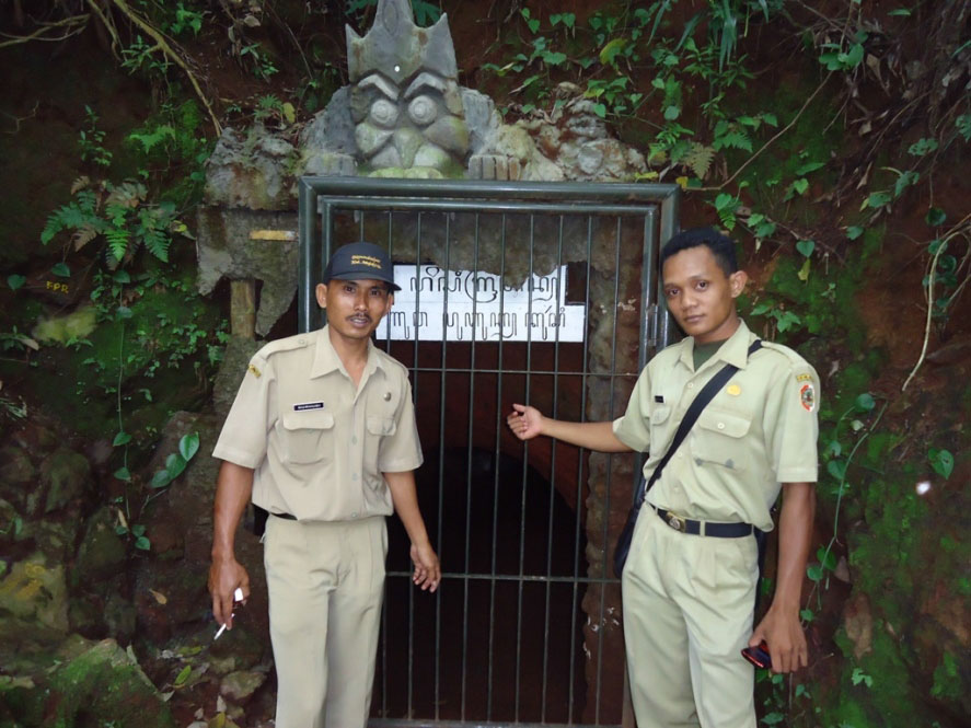 Goa Puthuk Kursi | Foto: Disparpora Kab Mojokerto