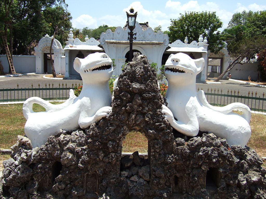 Simbol Keraton Kasepuhan Cirebon