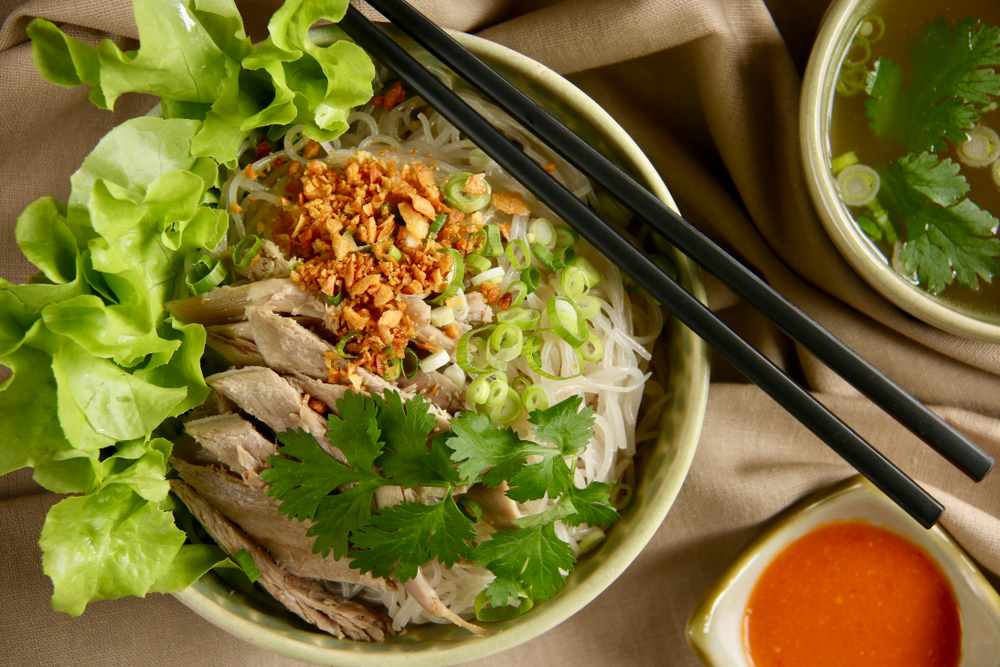 Bihun bebek | @Ariyani Tedjo Shutterstock