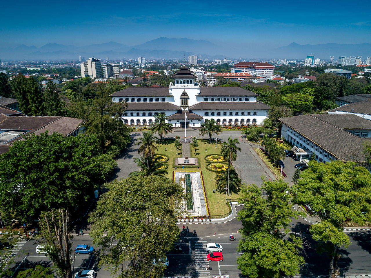 Area Kota Bandung | Akhmad Dody Firmansyah/Shutterstock