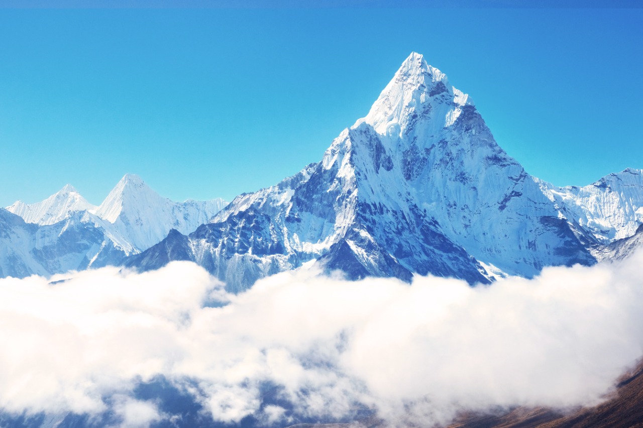 Puncak Everest | Vixit/Shutterstock