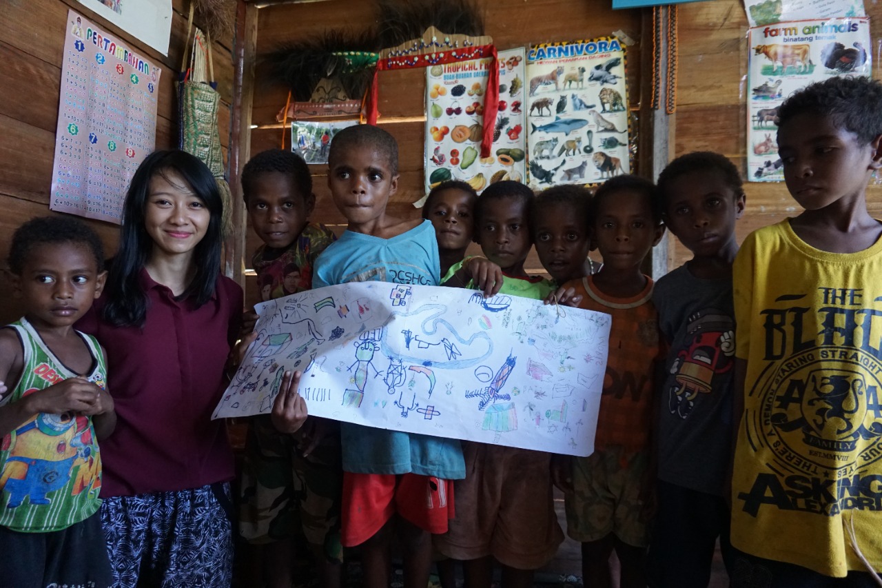 Anak-anak sekolah dasar | Foto : Shutterstock/Masmikha