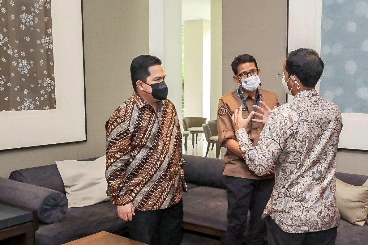 Menteri BUMN dan Menparekraf