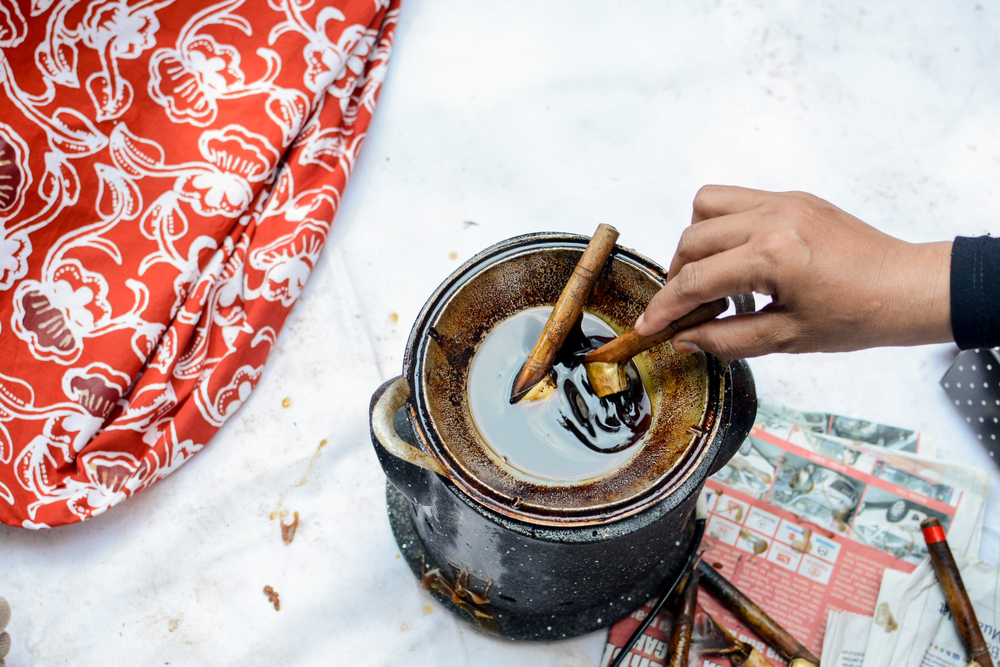 Batik | @andre tegar Shutterstock