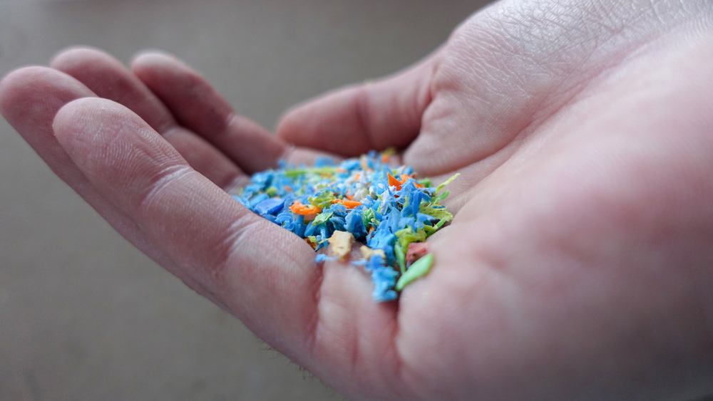 Ilustrasi mikroplastik