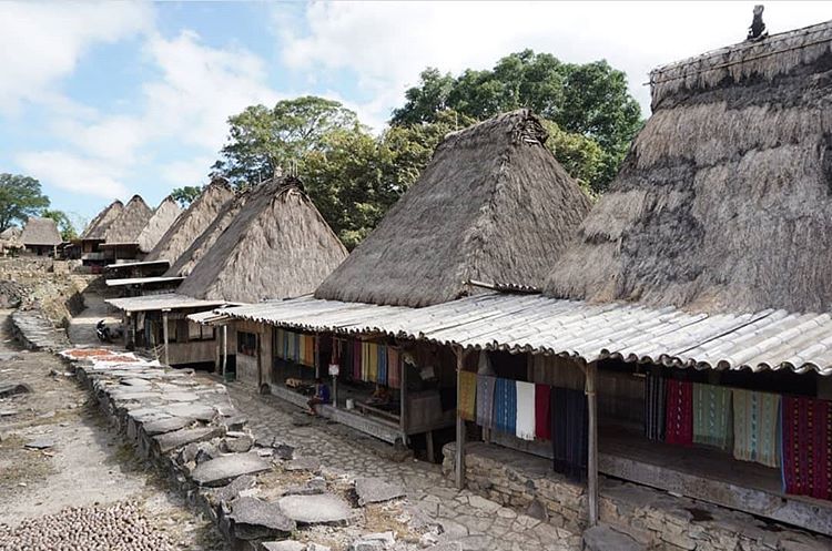 Kampung Bena | Foto: instagram.com/@nusaflorestour