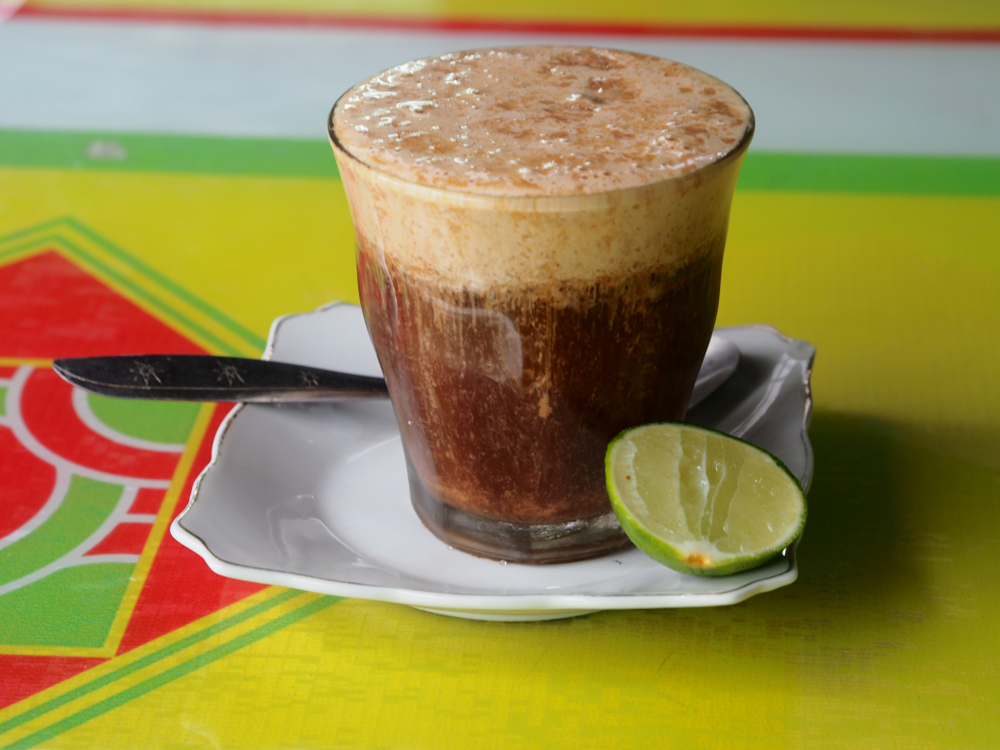 Teh talua | @Paramita Damayanti Shutterstock