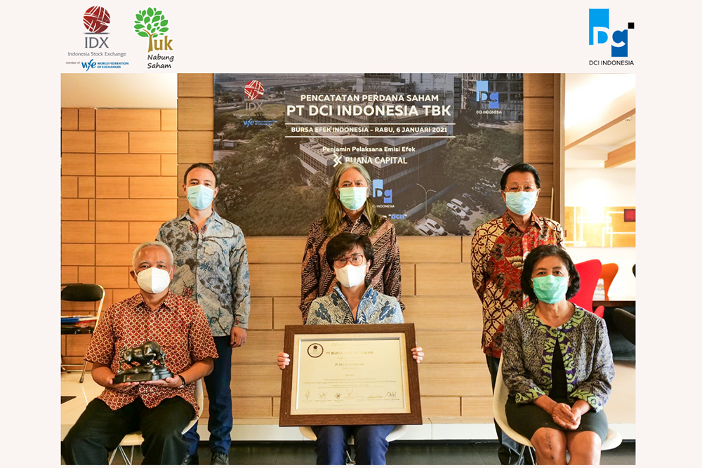 Pencatatan saham perdana DCI yang diikuti kenaikan saham lebih dari 10 persen di tahun 2021