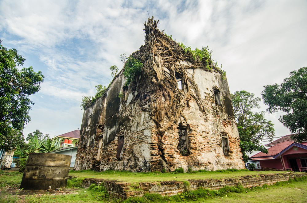 Gedung Tabib | @heru sukma cahyanto Shutterstock