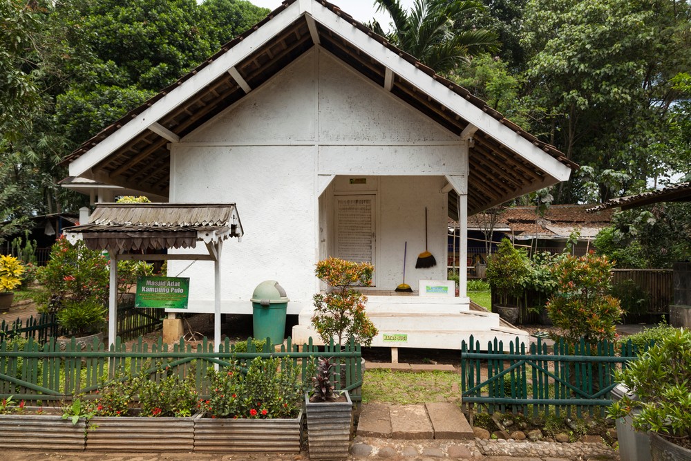 Kampung Pulo | @DDY H Shutterstock