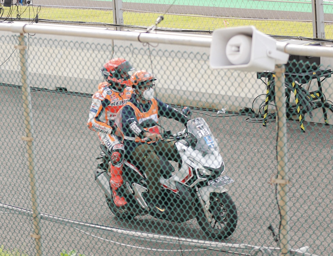 Marquez setelah mengalami crashing | Febriansyah TP/GNFI