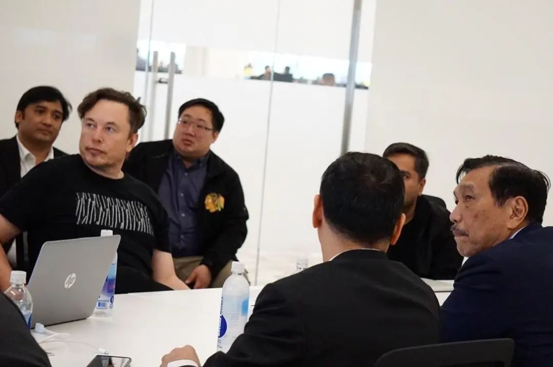 Delegasi Indonesia di Pabrik Tesla | Instagram Luhut Binsar Pandjaitan