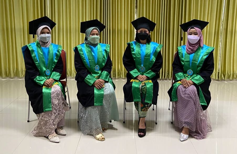 Wisudawan angkata ke-2 Ilmu Laboratorium Klinis UNIMUS