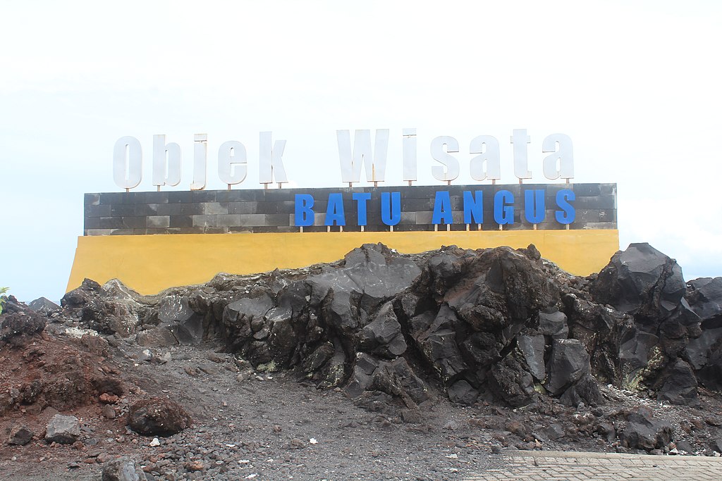 Batu Angus | Wikimedia Commons