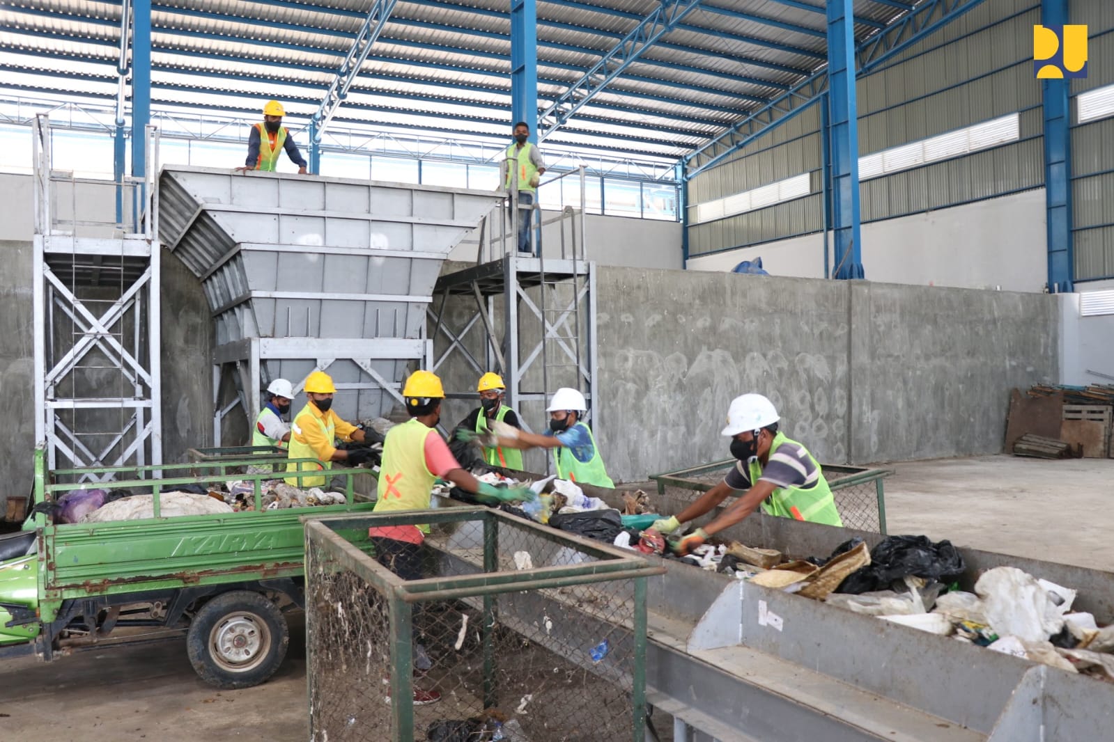 Pengelolaan sampah di SPS Warloka | Dok. Kementerian PUPR