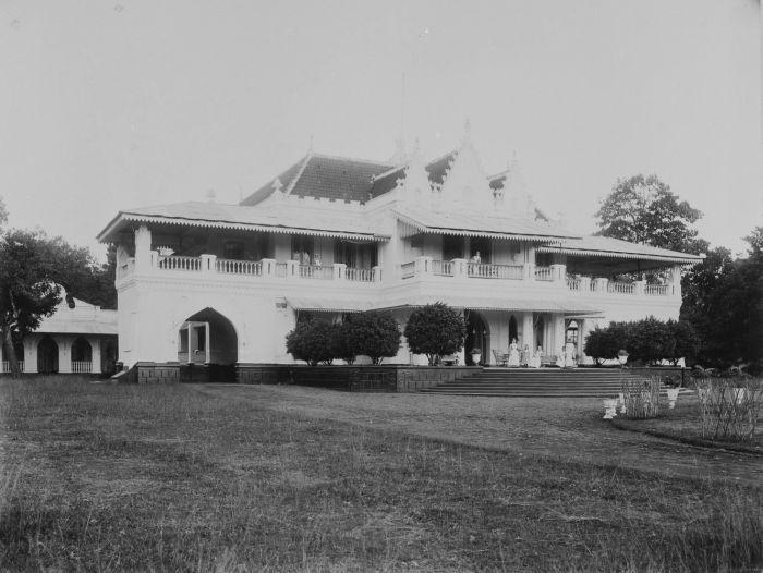 Rumah Raden Saleh dulu | Wikiwand.com via Kompasiana.com